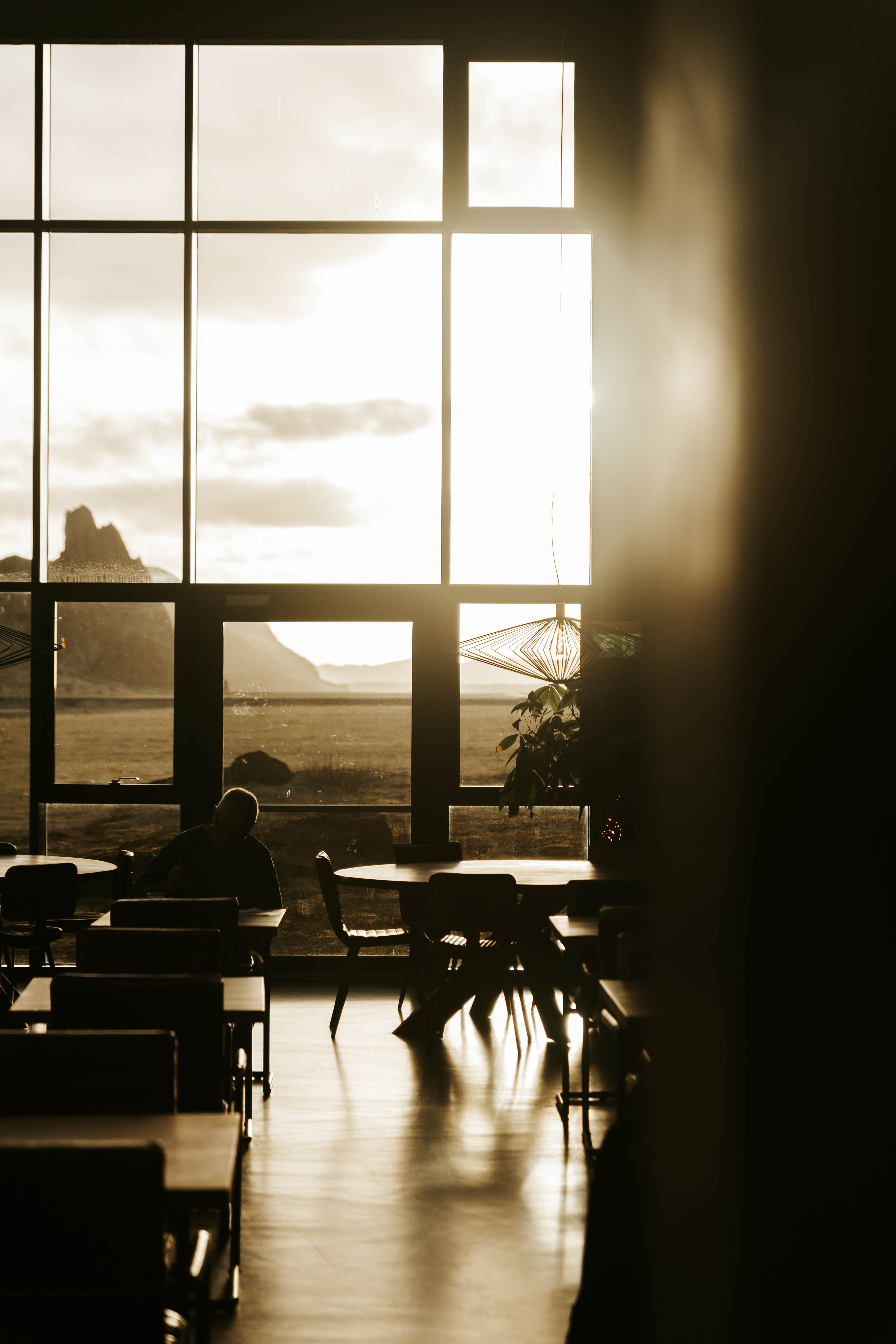 Iceland Hotels - Mountain View